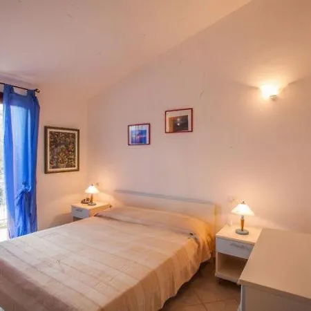 Pittulongu Sleeps 4 Apartment
